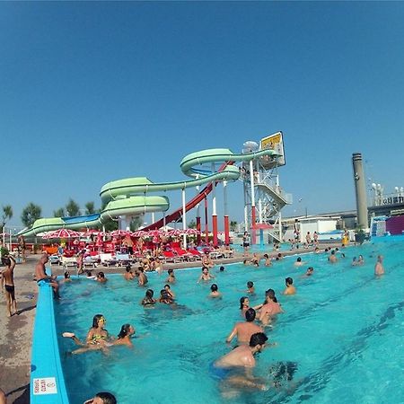 Hotel Niagara Riccione Luaran gambar