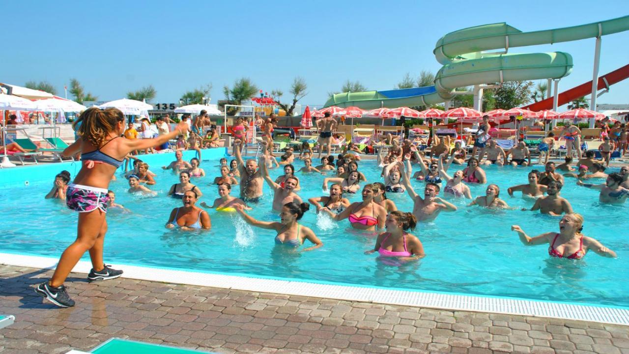 Hotel Niagara Riccione Luaran gambar